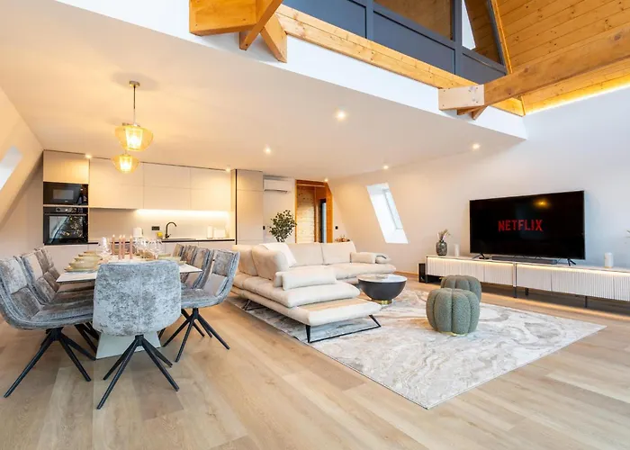 Awesome In Marija Trost